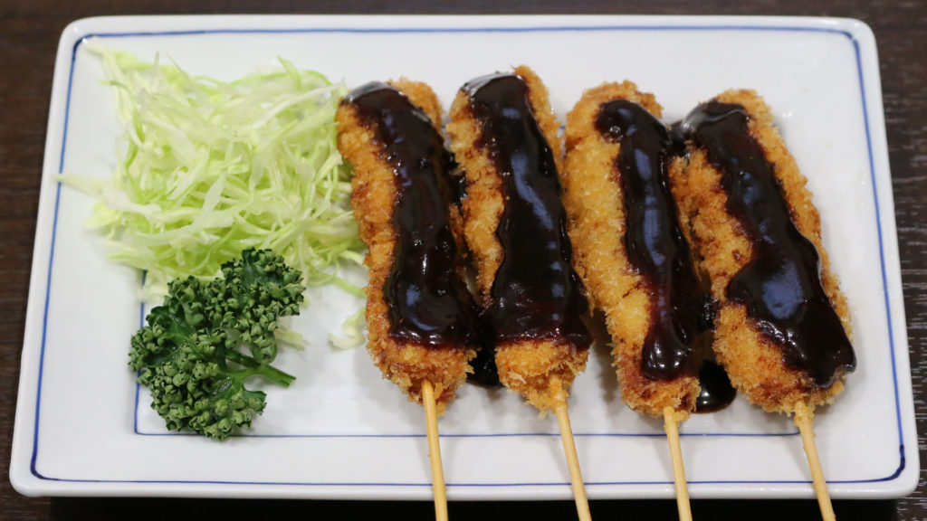 鶏料理　葛（かつら）のとり串カツ